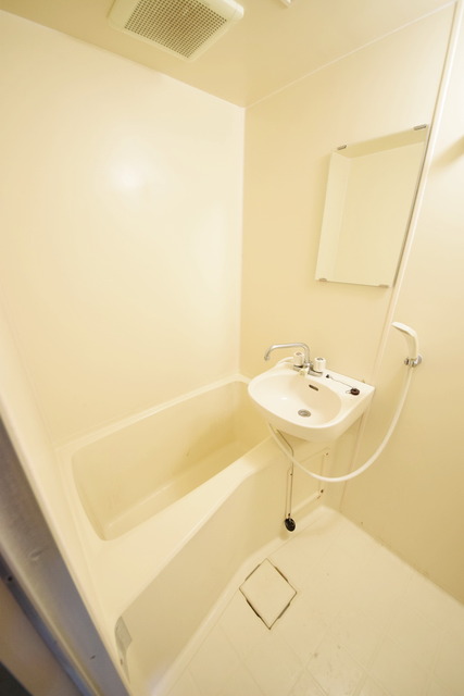 バス・シャワールーム　☆今日も１日お疲れ様でした☆