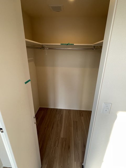 収納　★ウォークインクローゼット１．７帖★