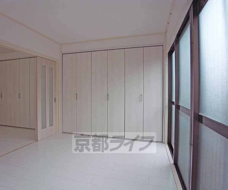 居室・リビング　綺麗なお部屋です。