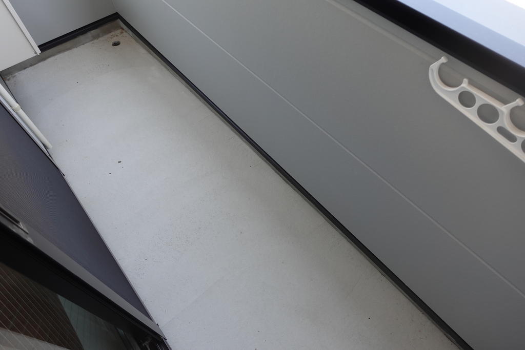 バルコニー　モデル写真