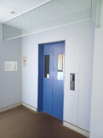 エントランス　エレベーター完備！