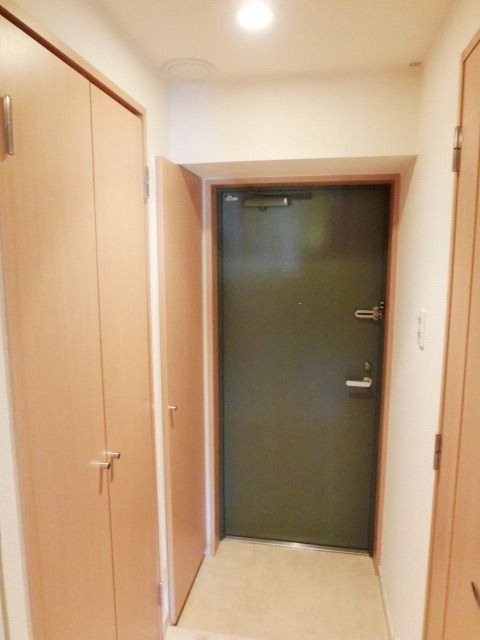 玄関　シューズＢＯＸ付です。