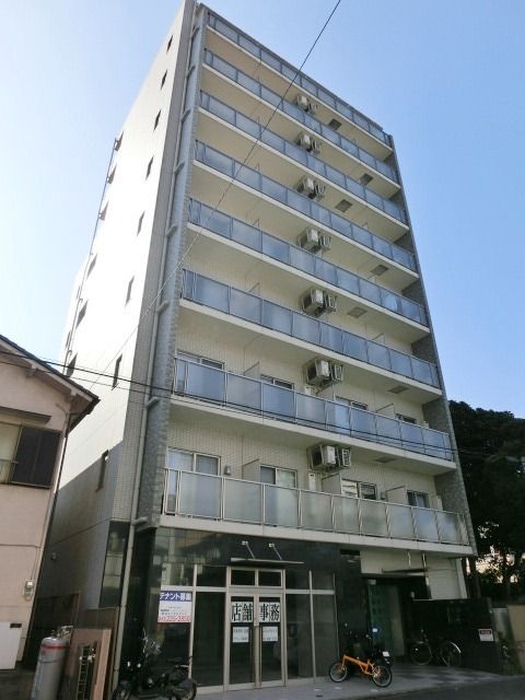 建物外観　オートロック付のマンションです。