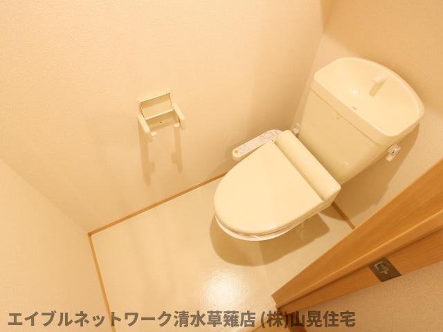 トイレ　ゆったりとした空間のトイレです