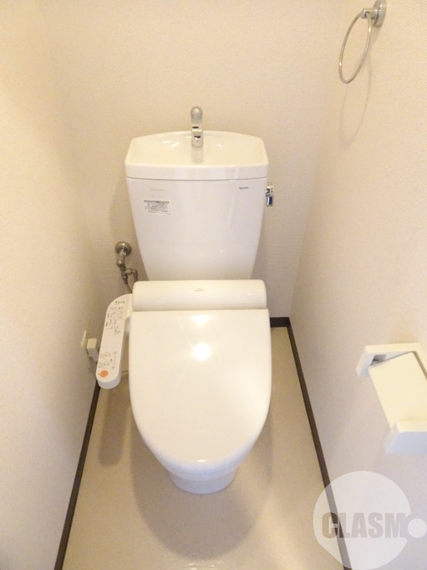 トイレ　ウォシュレット＆ウォームレット