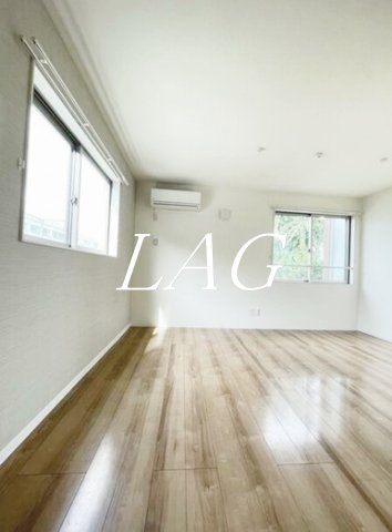 居室・リビング　洋室のお部屋です。