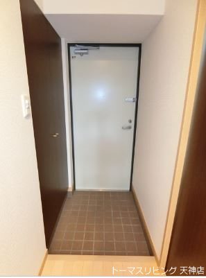 玄関　※別号室参照