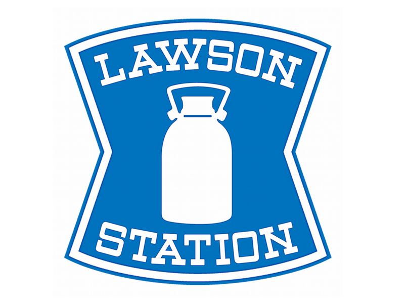 コンビニ　ローソン 平尾四丁目店（コンビニ）まで215m