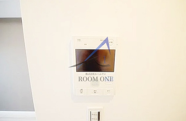 セキュリティ　モニター付きインターホンです。