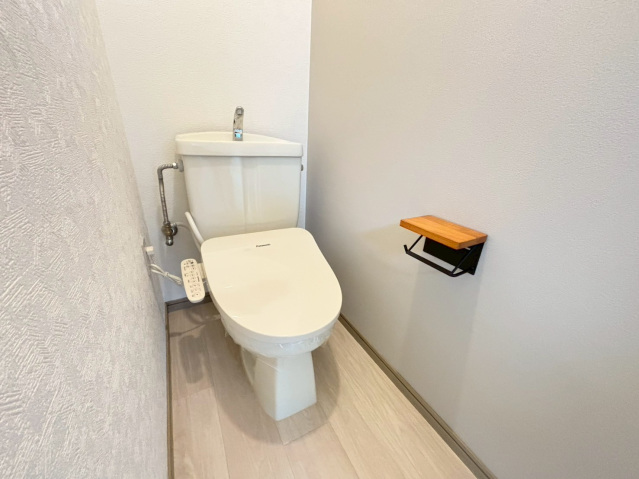 トイレ　☆温水洗浄便座☆