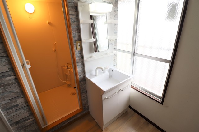 洗面設備　シャンプードレッサー