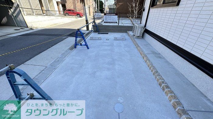 駐車場　駐車場