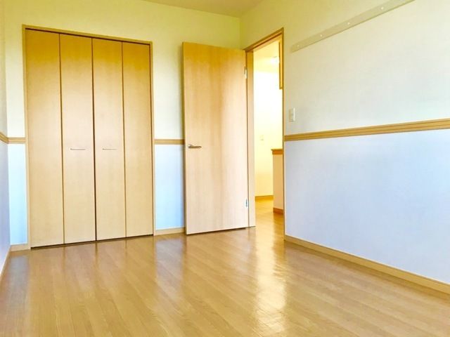 その他部屋・スペース　リビング横の洋室です