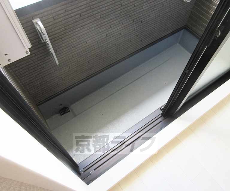 バルコニー　バルコニー・