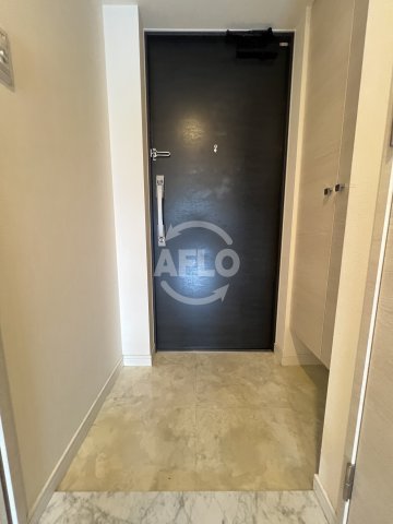 玄関　サムティ福島NORTH　玄関