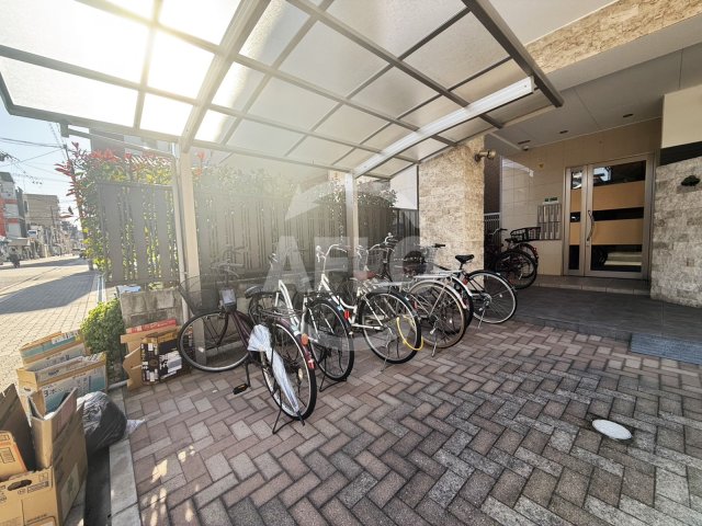 その他共有部分　グランベル　駐輪場