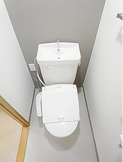 トイレ　別部屋同仕様