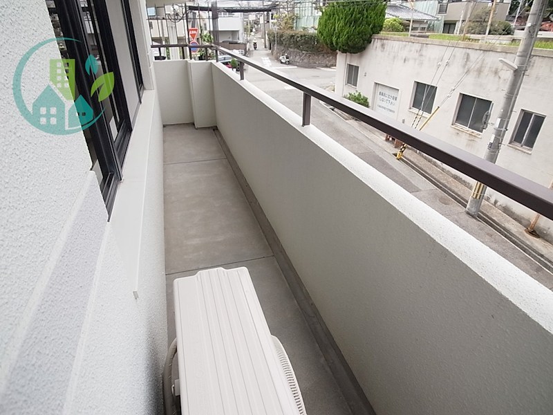 バルコニー　グランディア篠原弐番館(ネット無料)
