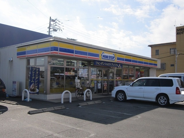 コンビニ　ミニストップ静岡下川原店（コンビニ）まで180m
