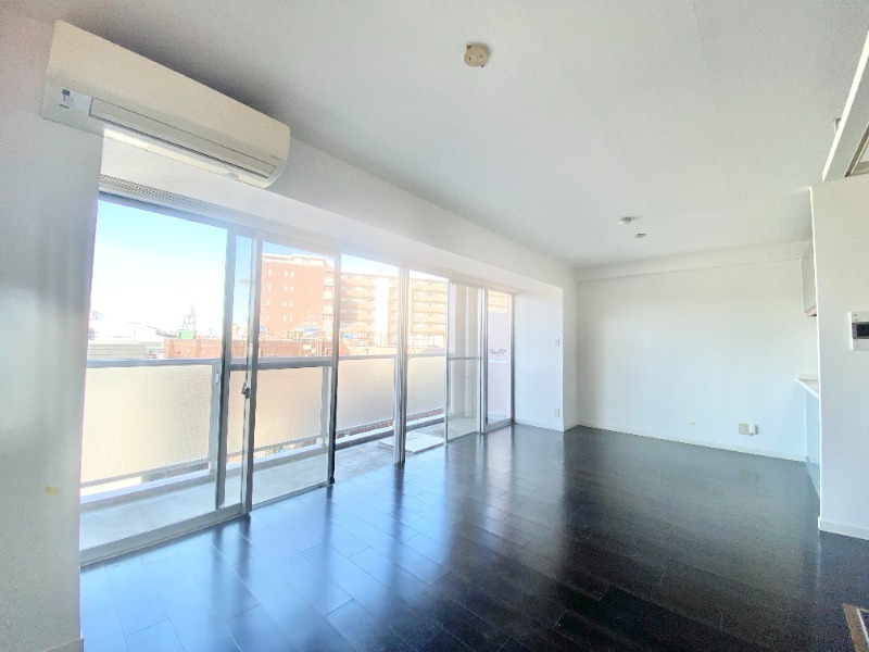 居室・リビング　※以下別部屋参照※