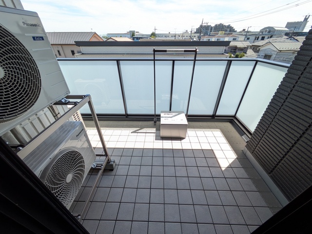 バルコニー　★うれしいバルコニー付き♪※別室参考写真※建築中です※