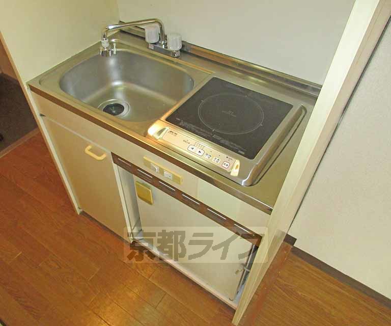 キッチン　コンパクトで使いやすいキッチンです！