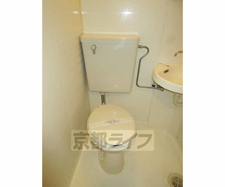 トイレ　清潔感のあるトイレです！