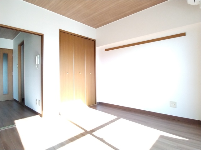 その他部屋・スペース　６．９畳洋室