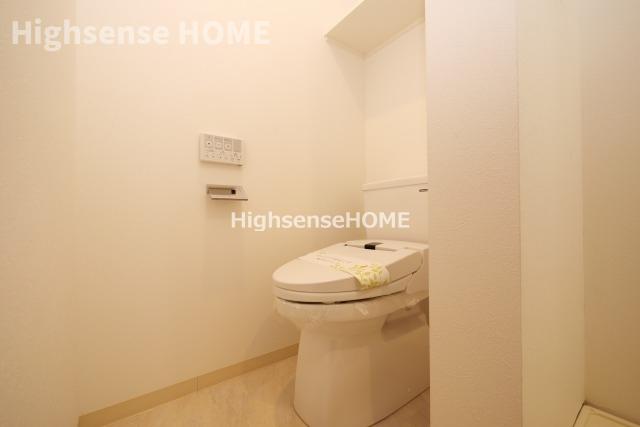 トイレ　落ち着いたトイレです