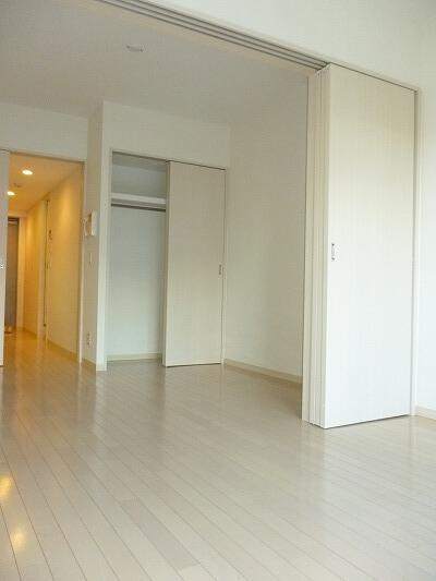 セキュリティ　モニタ付きインターホンです