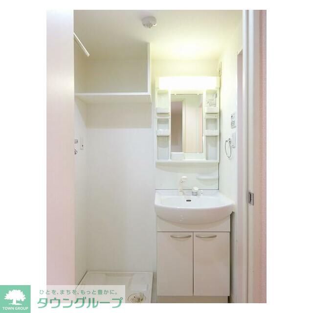 洗面設備　収納