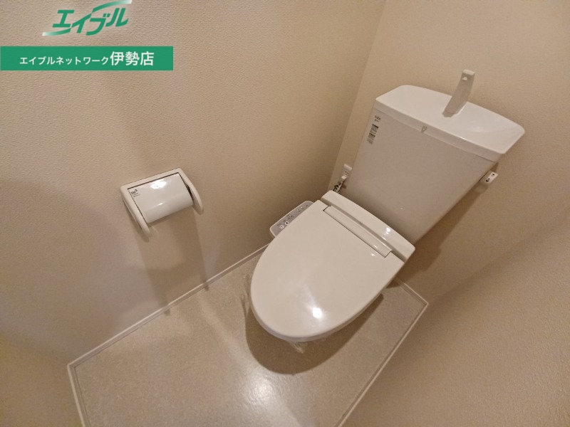 トイレ　別部屋画像参考