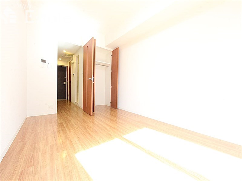 居室・リビング　内装