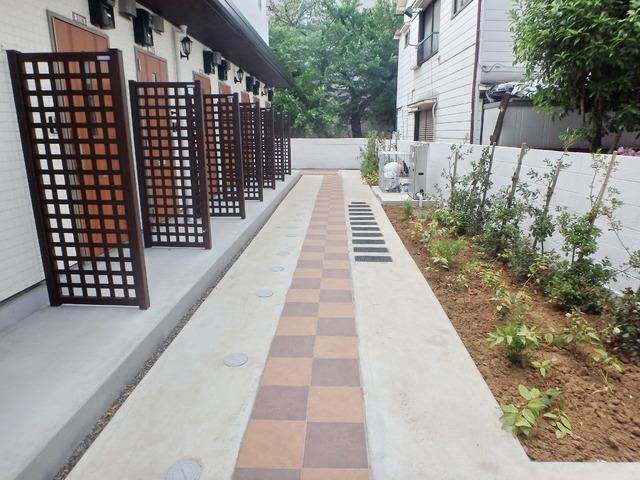その他共有部分　★お洒落な敷地内です★