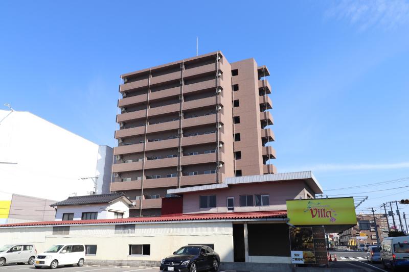 建物外観　１０階建てサンヒルズ御条