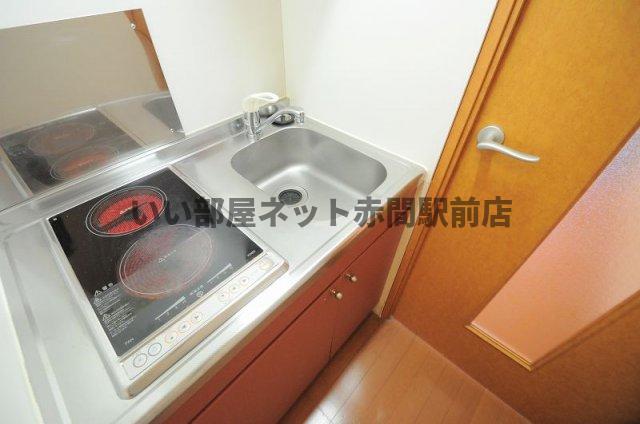 キッチン　設備・仕様は号室により異なる為、現況を優先致します。 ※現況