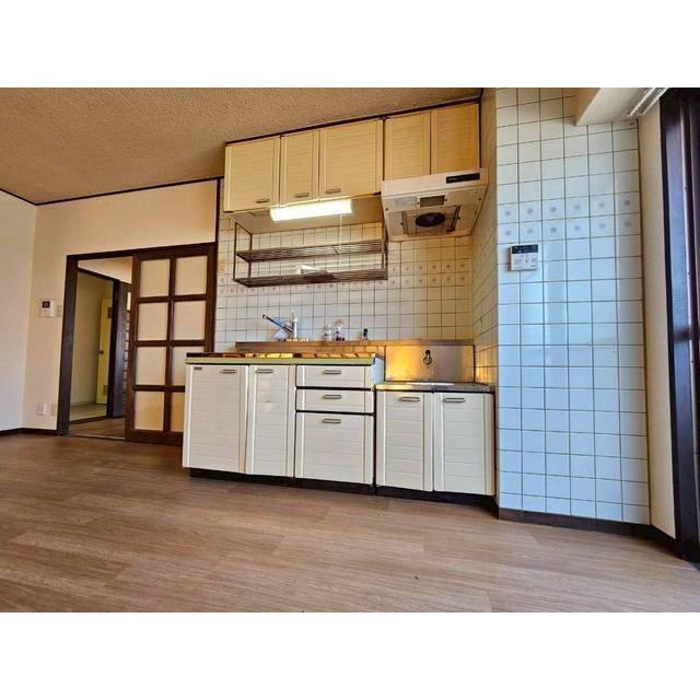 キッチン　※別号室参考写真