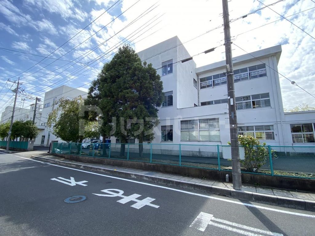 小学校　三郷市立高州小学校（小学校）まで430m