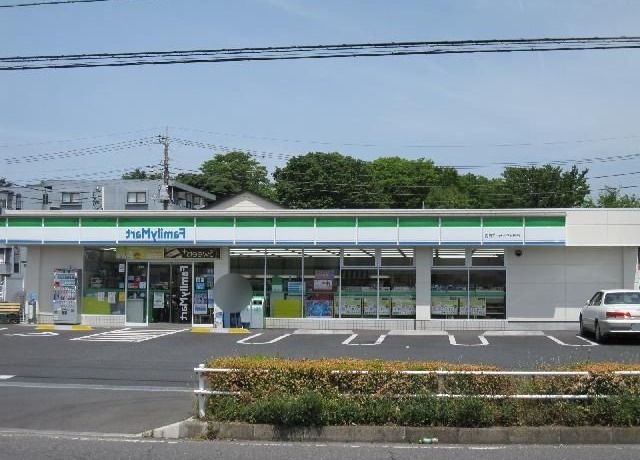 コンビニ　ファミリーマート所沢けやき台一丁目店（コンビニ）まで304m