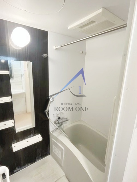 バス・シャワールーム　お風呂です。