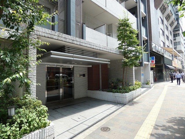 エントランス　エントランス