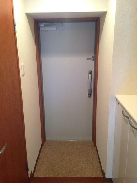 玄関　玄関部分