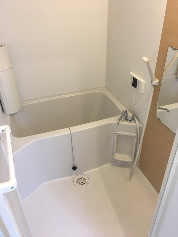 バス・シャワールーム　反転部屋参照