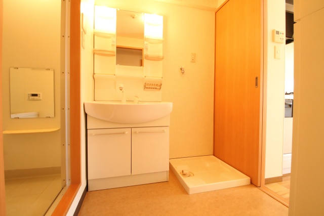 洗面設備　※別室の参考写真の為、現況優先です。