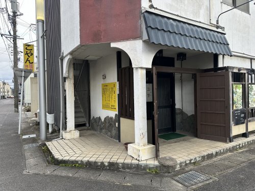 飲食店　韓国家庭料理 焼肉こやん（飲食店）まで71m