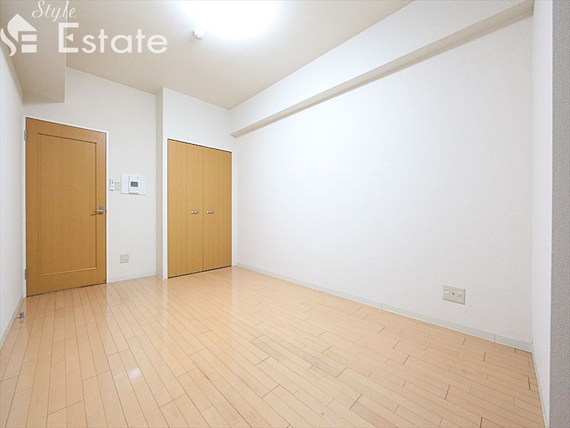 居室・リビング　内装