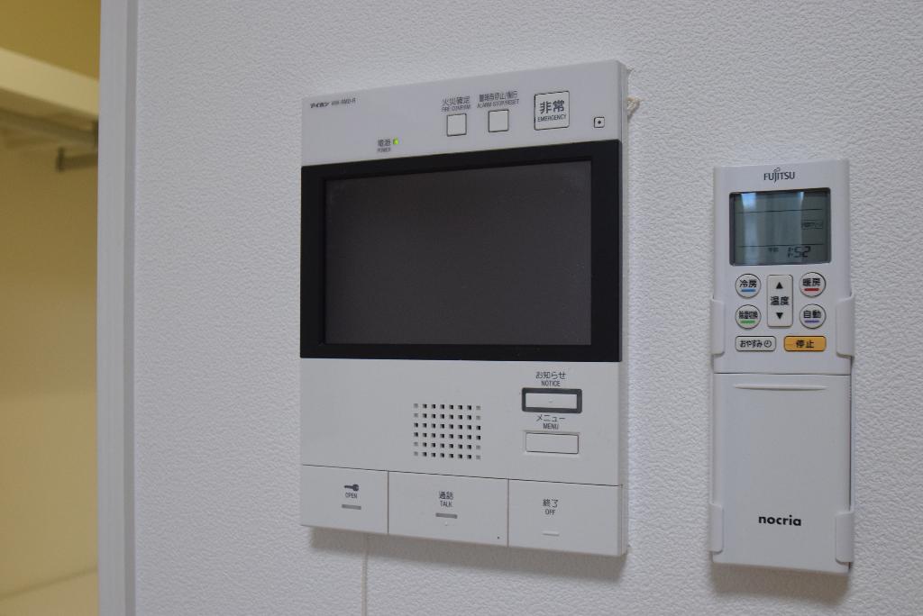 セキュリティ　カメラ付インターホン