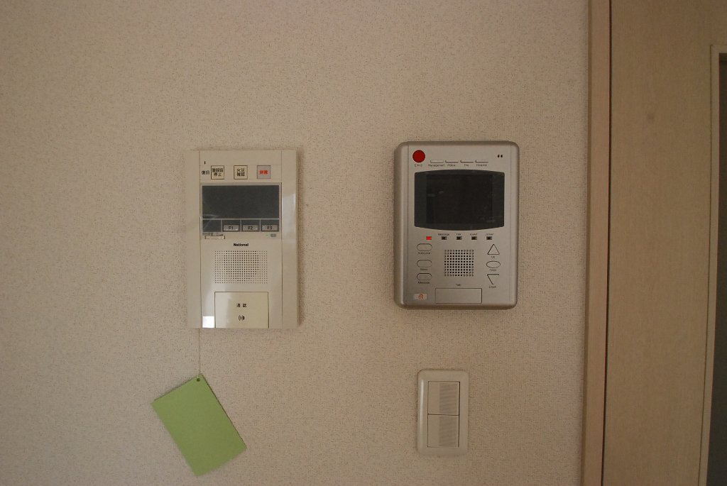 セキュリティ　カメラ付インターホン