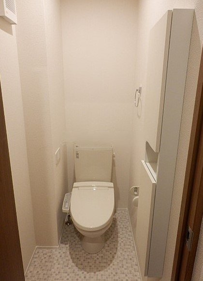 トイレ　★温水洗浄便座★