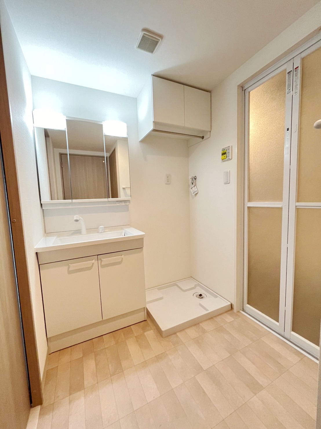 洗面設備　※1階モデルルーム写真